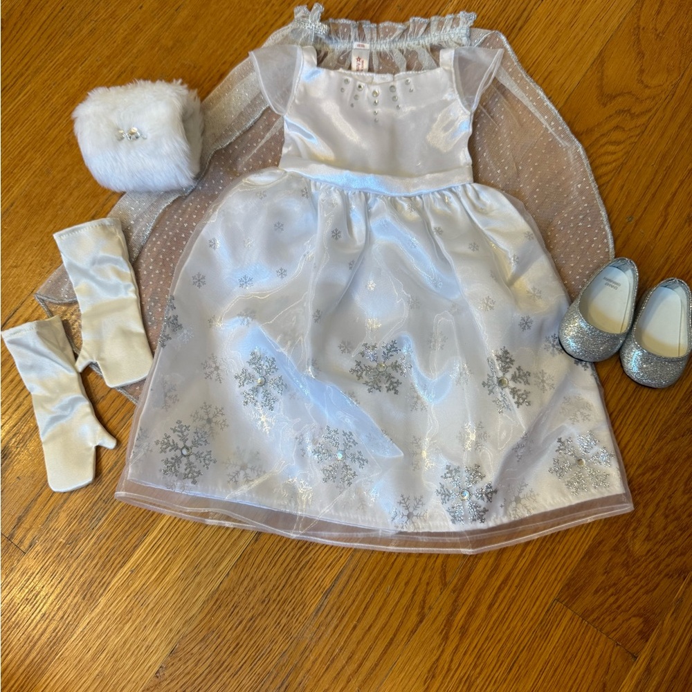 American Girl Store Exclusive Truly Me Holiday Outfit Fancy Frost Ball Gown